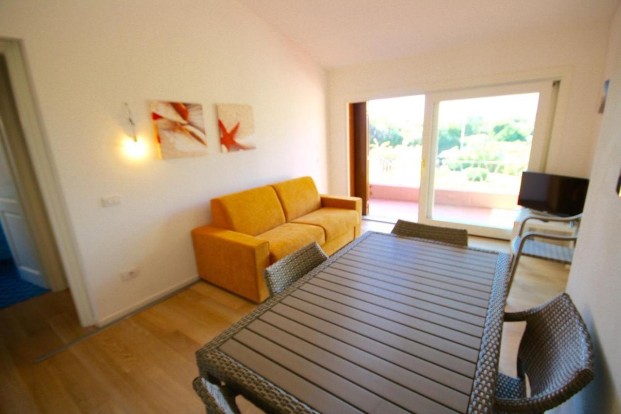 ポルト・ロトンド Residenze Dei Fioriヴィラ 部屋 写真