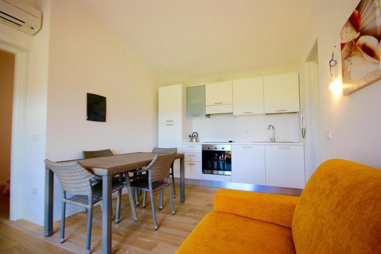 ポルト・ロトンド Residenze Dei Fioriヴィラ 部屋 写真