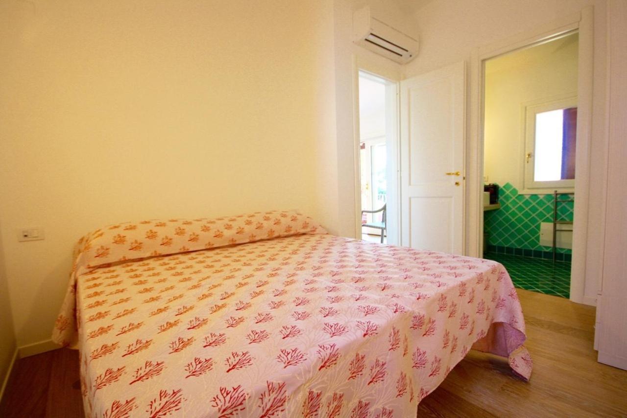 ポルト・ロトンド Residenze Dei Fioriヴィラ 部屋 写真