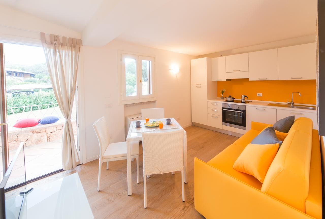 ポルト・ロトンド Residenze Dei Fioriヴィラ エクステリア 写真